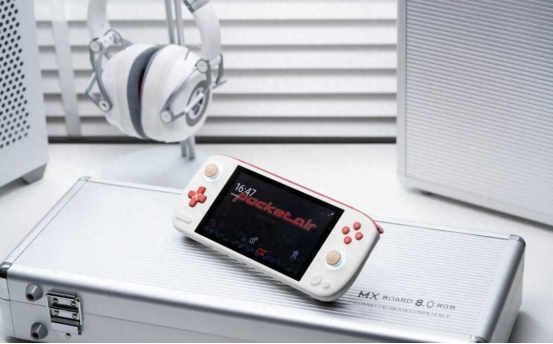 AYANEO Pocket AIR Review: Android Handheld Powered by Dimensity 1200