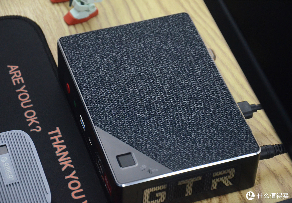 Beelink GTR6 6900HX Mini PC Review