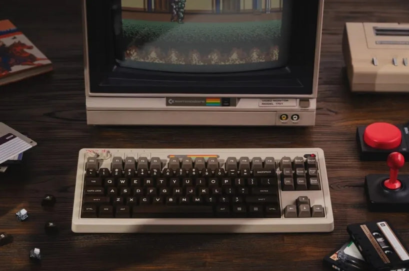 8Bitdo veröffentlicht die mechanische Tastatur Retro87 C64 – eine nostalgische Hommage an klassisches Design