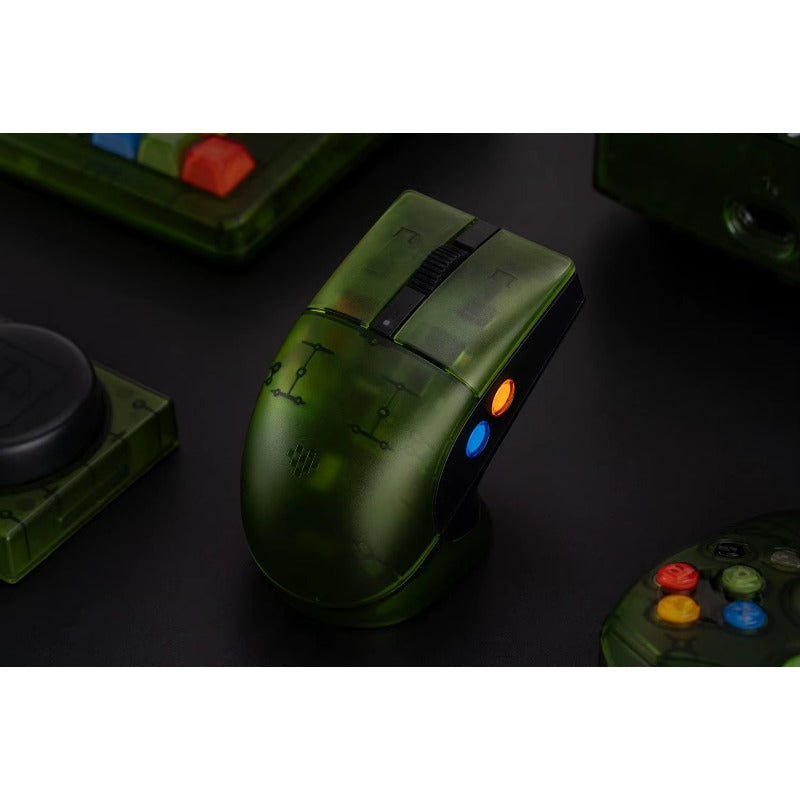 8BitDo Retro R8 Maus PAW 3395 Optischer Sensor DPI 26K, Kabellose 4K-Polling-Maus mit Ladestation, Programmierbare Tasten